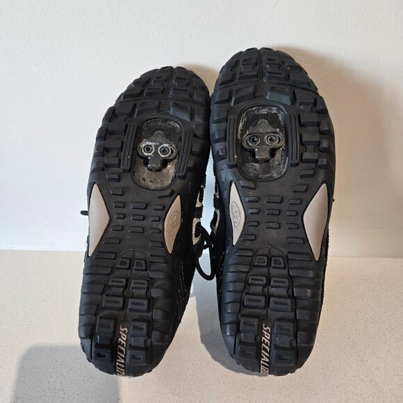 Specialized Tahoe Bike Shoes with Cleats - Picture 3 of 9